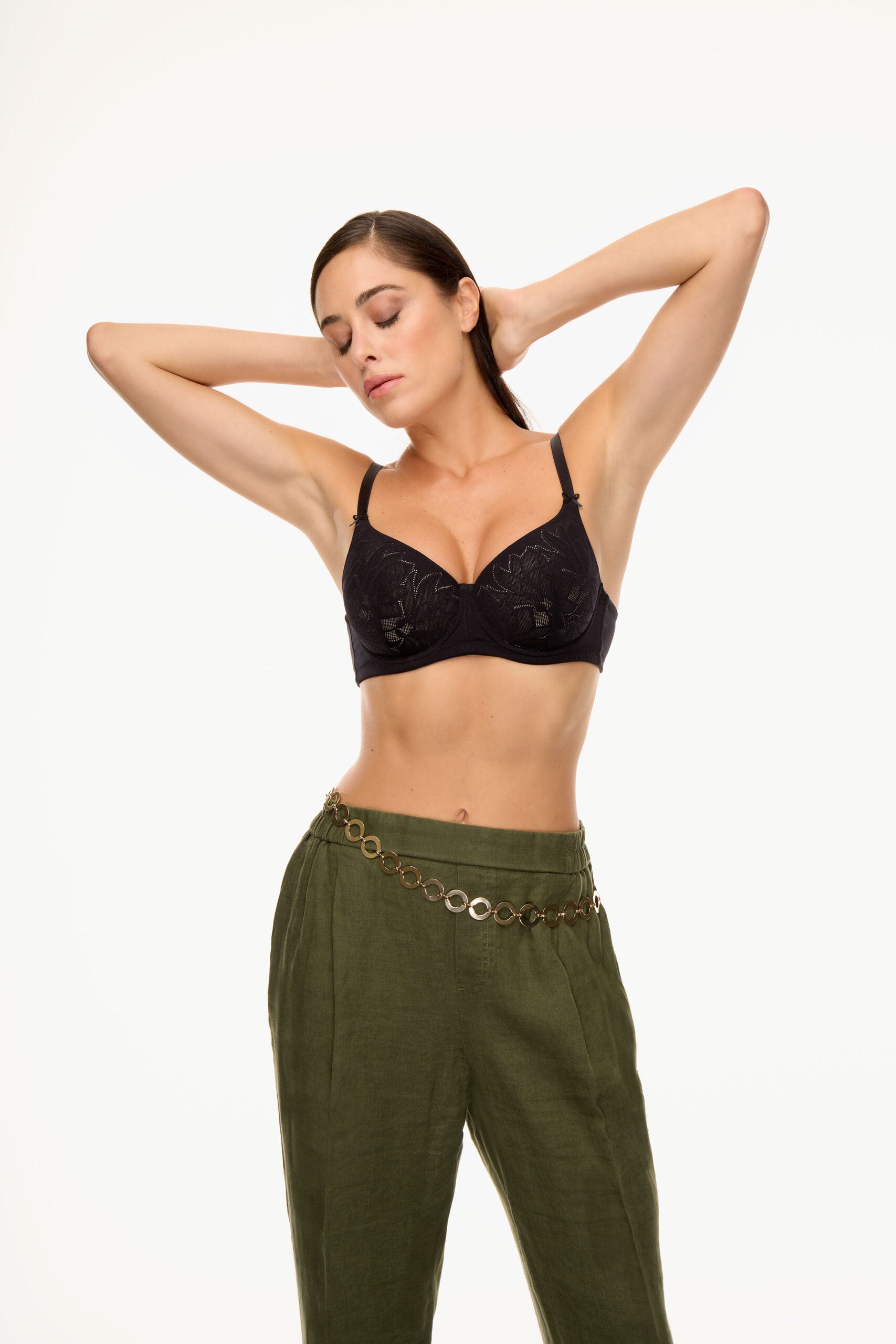 Reggiseno imbottito nero con ferretto e banda elastica jacquard floreale.