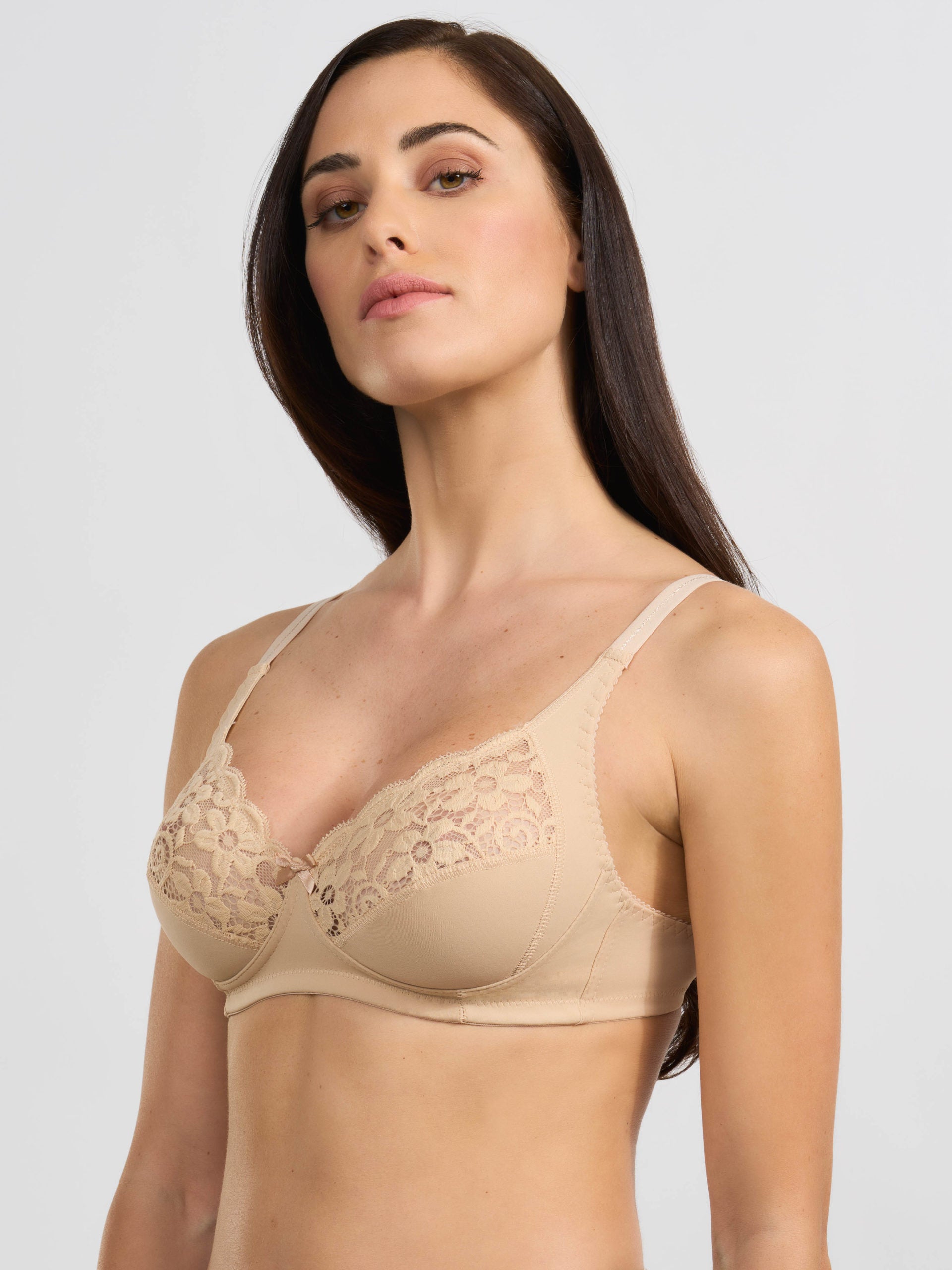 Reggiseno nude in tessuto elasticizzato con coppe in pizzo.