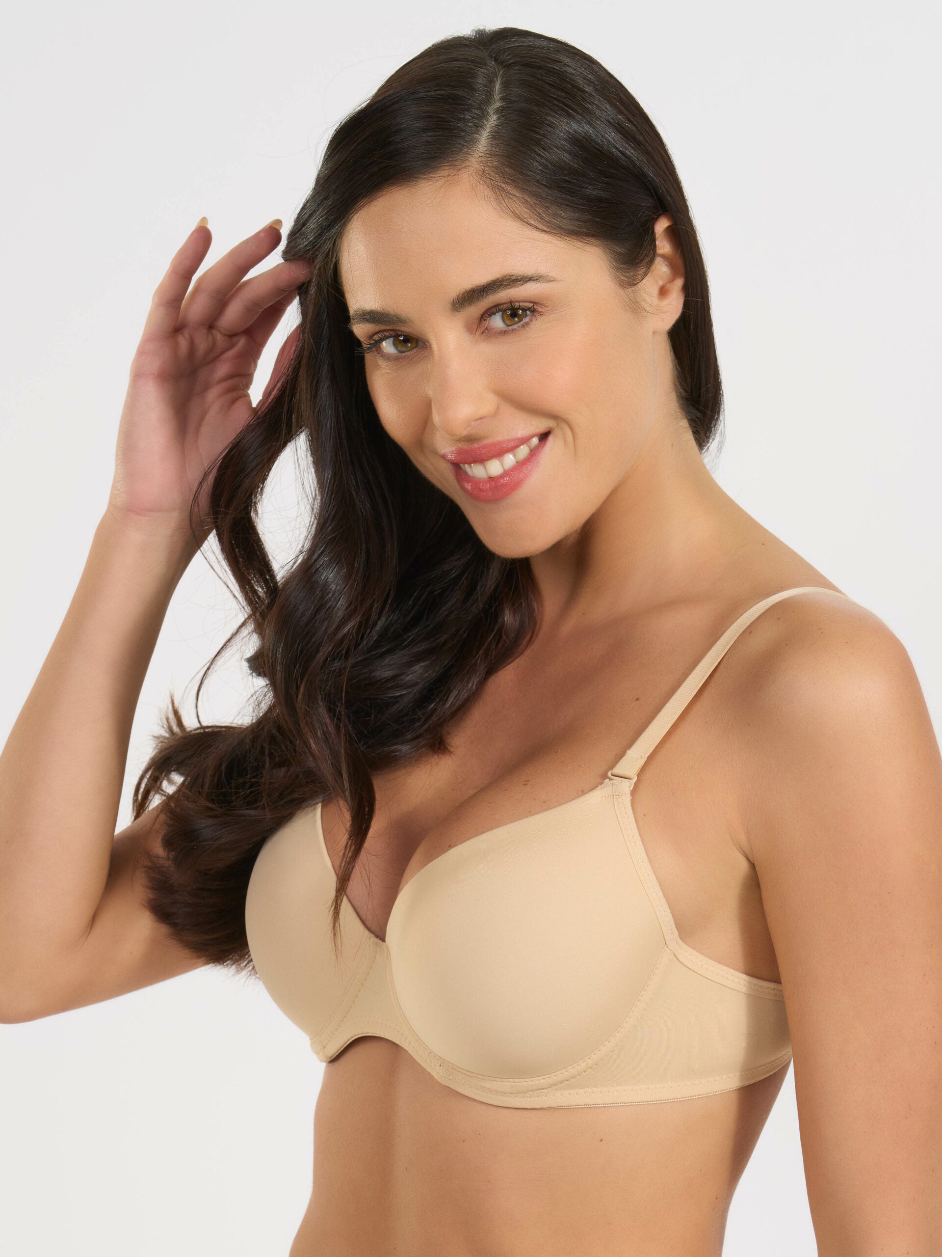 Reggiseno balconcino imbottito color nude con ferretto e spalline staccabili.