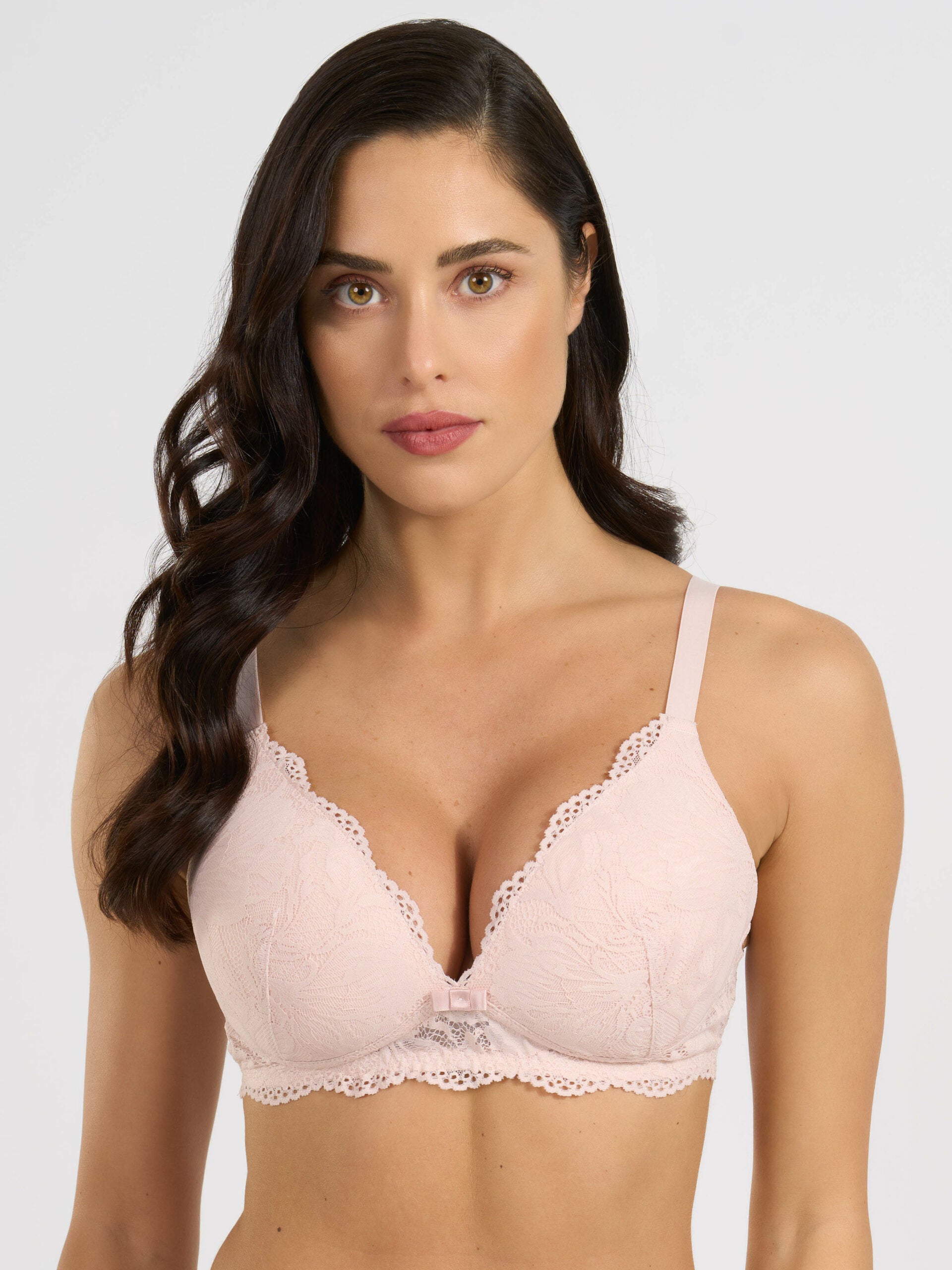 Triangolo imbottito senza ferretto in pizzo jacquardtronic cipria.