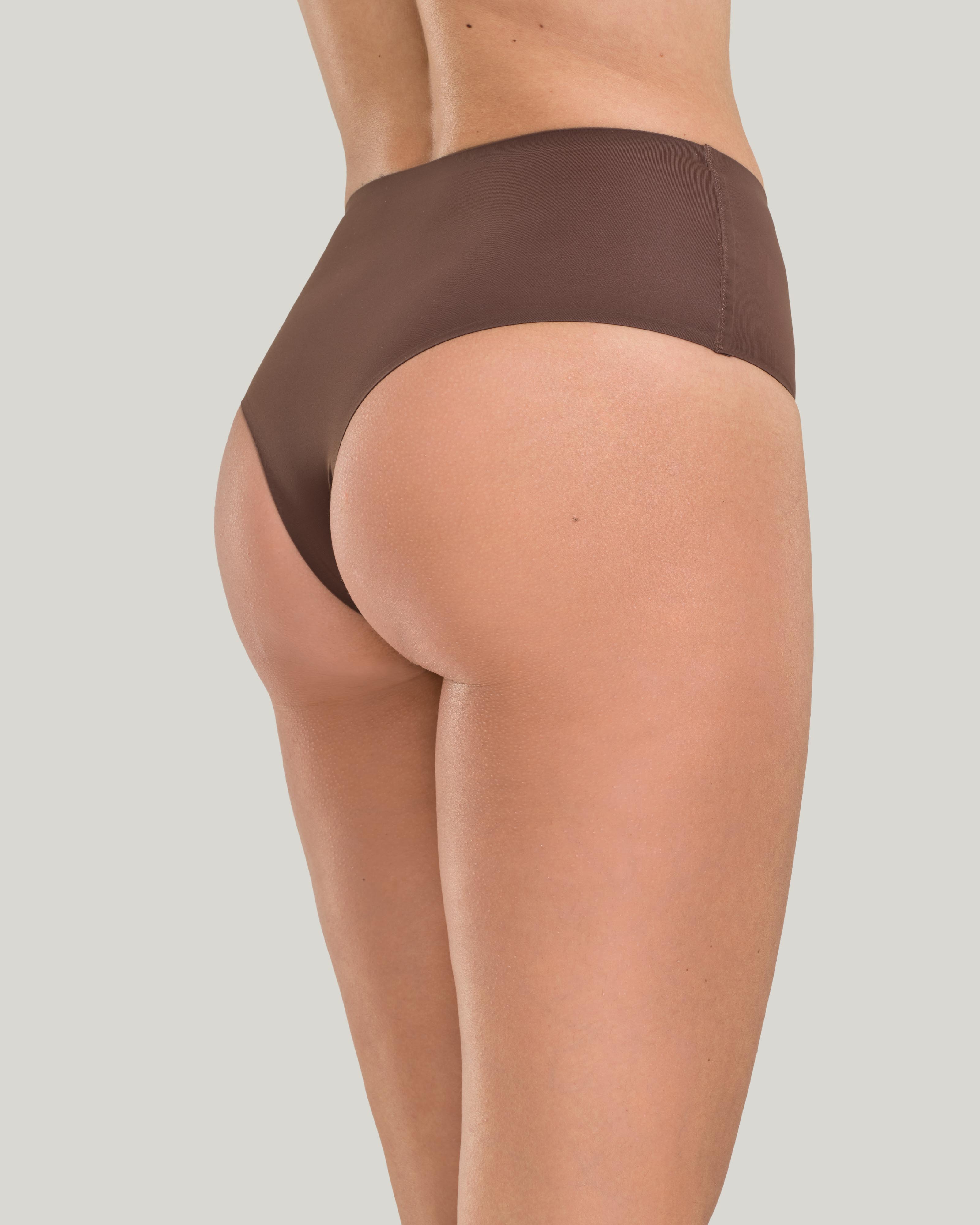 Guainetta modello brasiliana in microfibra elasticizzata, con finiture termonastrate nel girovita e nel girogamba.